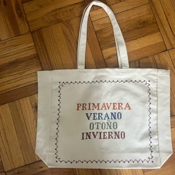 NEW Sézane x Lucia Vergara Tote - Picture 2 of 4